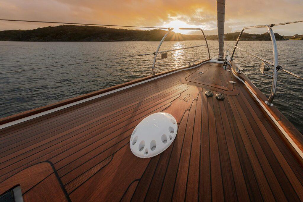 Distribuidor de Hallberg Rassy en Uruguay