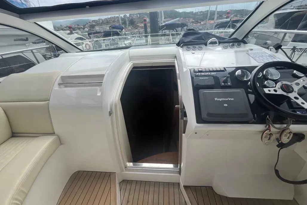 2007-fairline-targa-38-power-9948518-20250916082755096-1